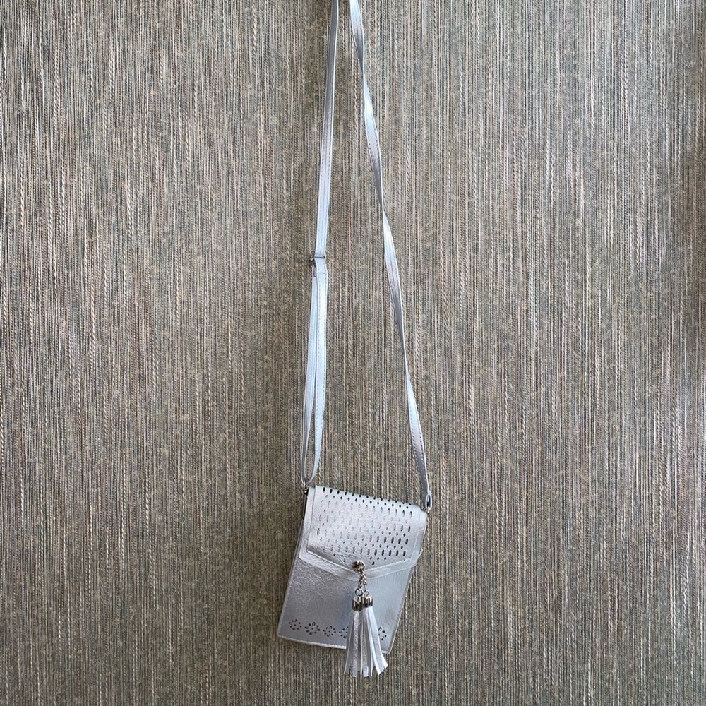 Crossbody purse